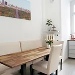 Droy By Rockchair L Superhost Status L 2 Bedroom Boxspringbeds Next To Center 