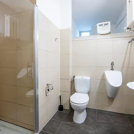 Droysen Kurfürstendamm - Cozy Family&business Flair Welcomes - Rockchair Apartamento