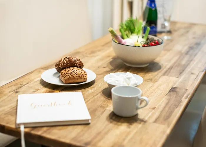 Droysen Kurfürstendamm - Cozy Family&business Flair Welcomes - Rockchair *