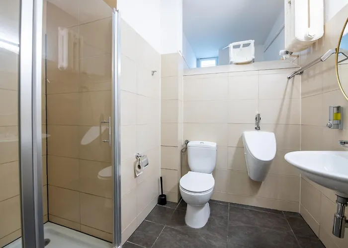 Droysen Kurfürstendamm - Cozy Family&business Flair Welcomes - Rockchair Apartamento