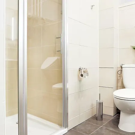 Droy By Rockchair L Superhost Status L 2 Bedroom Boxspringbeds Next To Center 