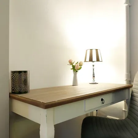 Droy By Rockchair L Superhost Status L 2 Bedroom Boxspringbeds Next To Center 